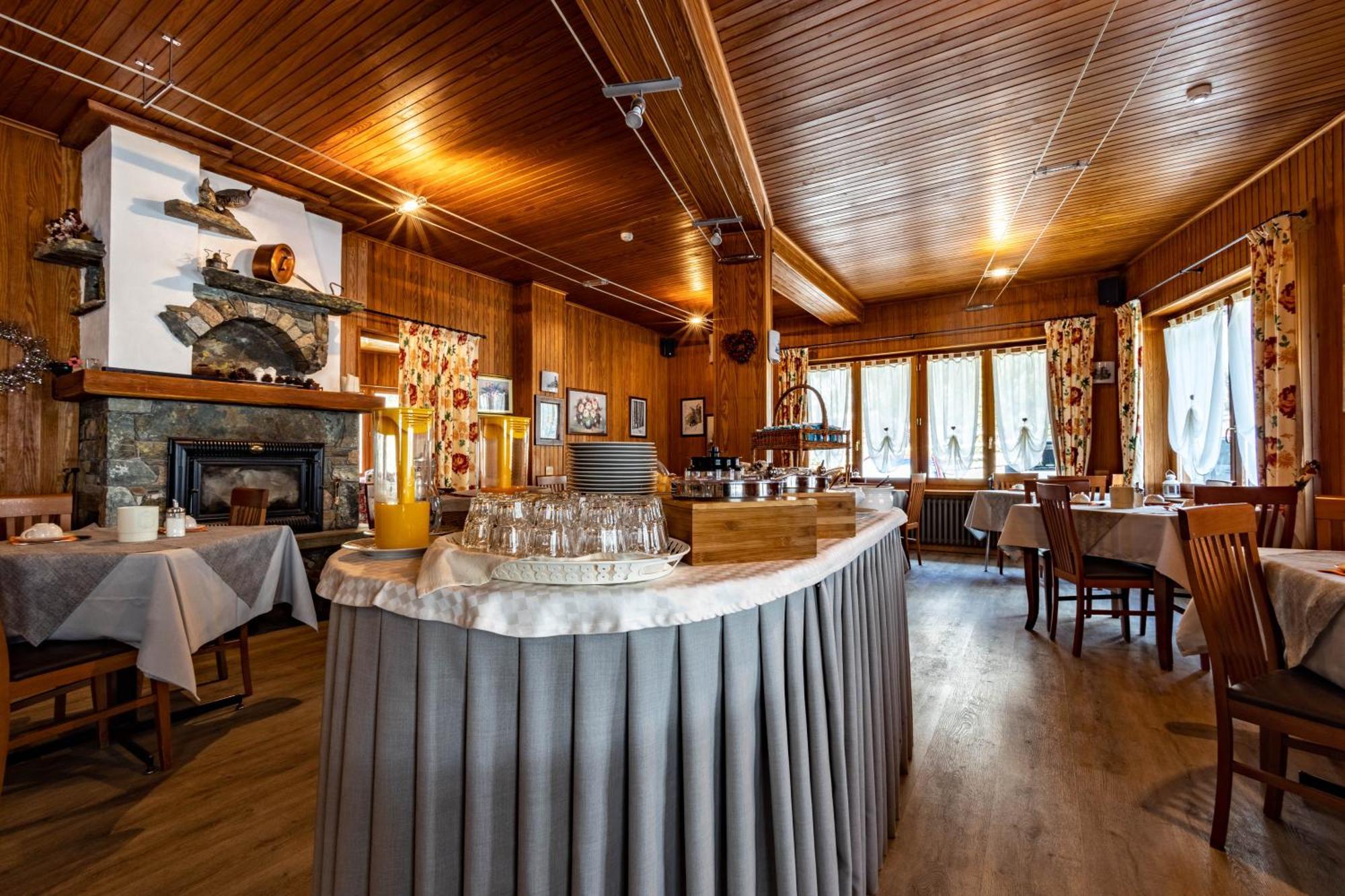 Hotel Le Campagnol 샴폴루크 외부 사진
